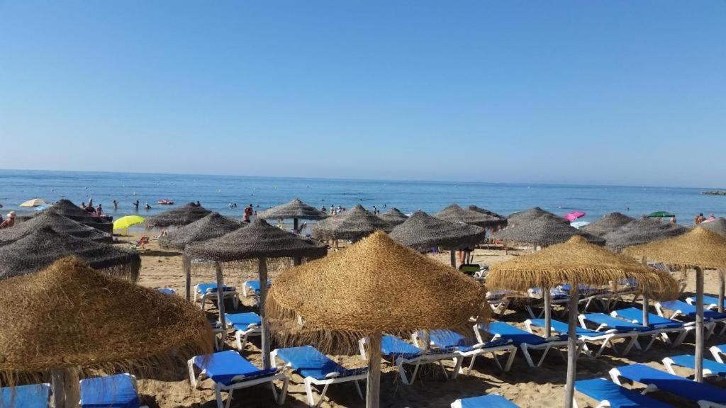 The Prestige Torrevieja Atico Con Barbecoa Apartman Kültér fotó